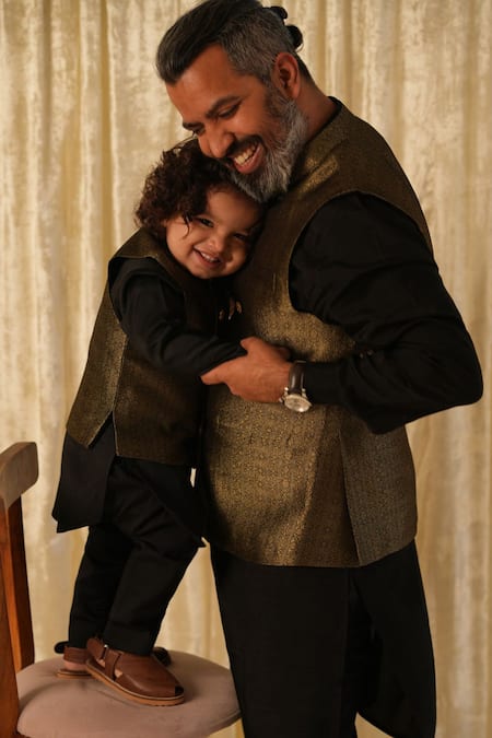 Tiber Taber Floral Woven Bundi