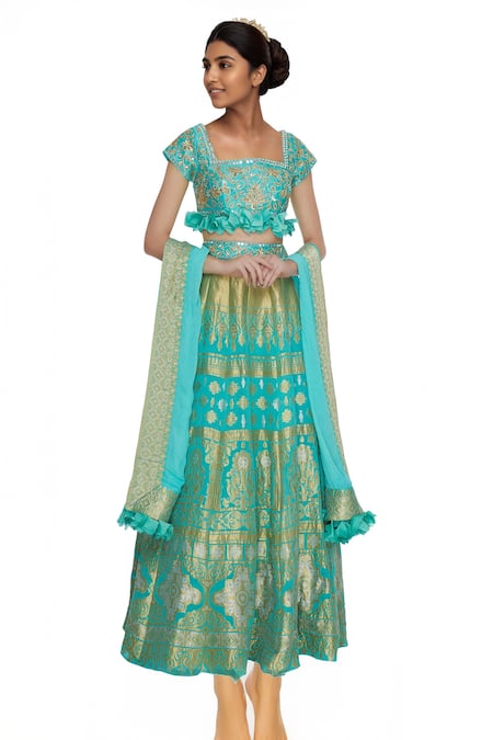 Neha Khullar Embroidered Lehenga Set 