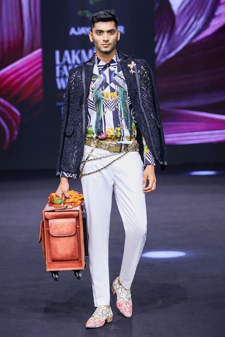 MR. Ajay Kumar Safa White Side Striper Pant