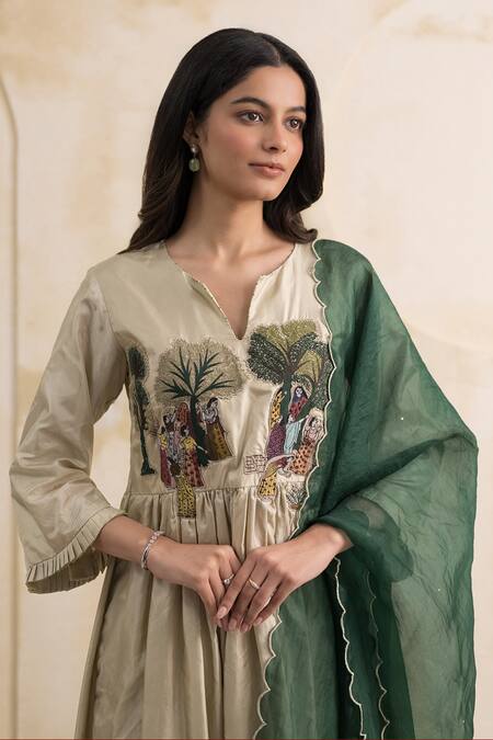 Neelu And Manvi_Ivory Dupion, Silk, Organza Embroidery Split Village Life Thread Kurta Set _Online_at_Aza_Fashions