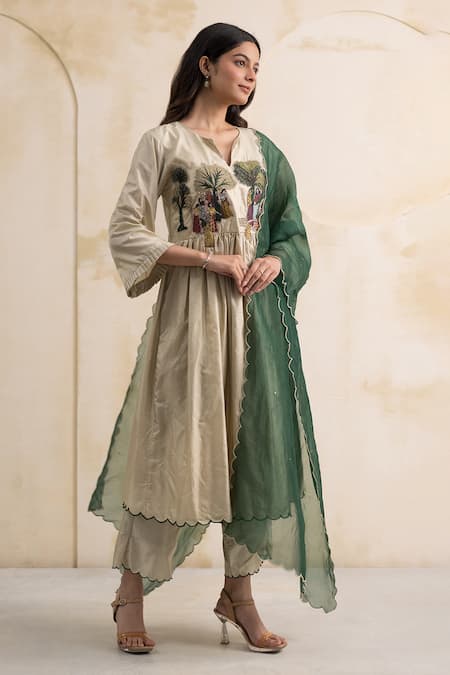 Neelu And Manvi Village Life Thread Embroidered Kurta Set 