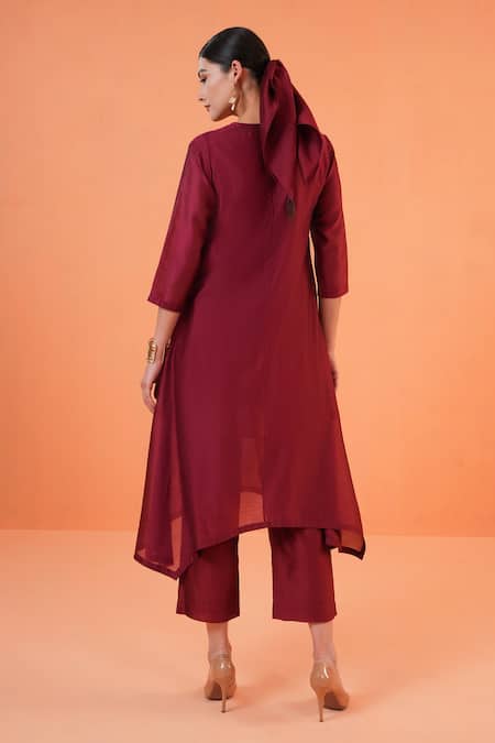 Origani Asymmetrical Embroidered Kurta With Pant 