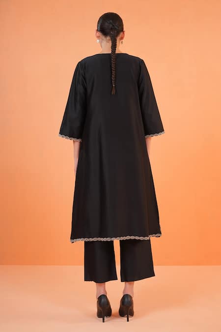 Origani Embroidered Jacket Kurta Set 