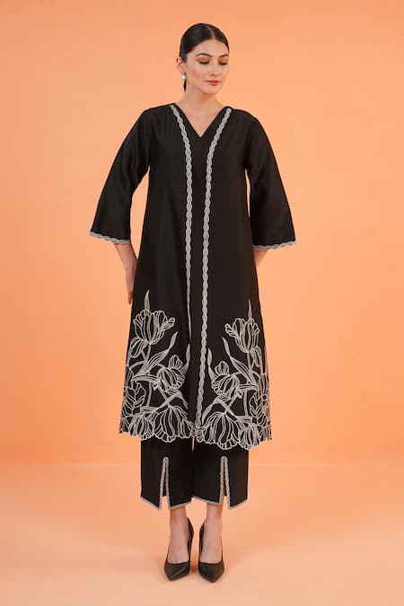 Origani Embroidered Jacket Kurta Set 