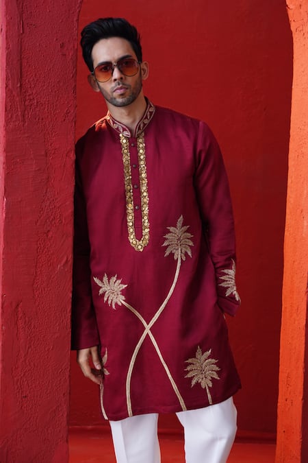 AUGUST by Swati Akash Jhunjhunwala_Red Satin, Linen Embroidery, Zari Palm Tree Kurta Set _Online_at_Aza_Fashions