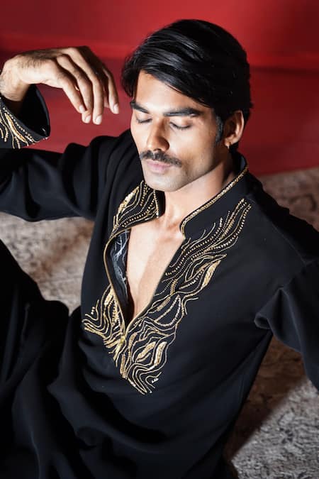 AUGUST by Swati Akash Jhunjhunwala_Black Satin, Polyester Embroidery, Metallic Thread Abstract Kurta Set _Online_at_Aza_Fashions