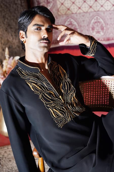 AUGUST by Swati Akash Jhunjhunwala_Black Satin, Polyester Embroidery, Metallic Thread Abstract Kurta Set _at_Aza_Fashions