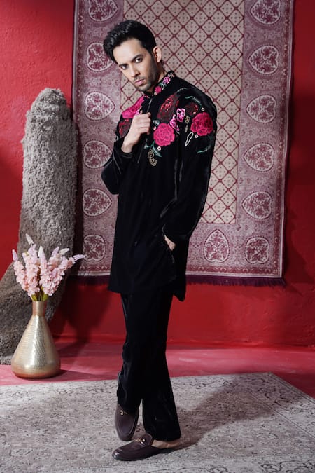 Shop_AUGUST by Swati Akash Jhunjhunwala_Black Velvet Embroidery Rose Kurta Set _Online_at_Aza_Fashions