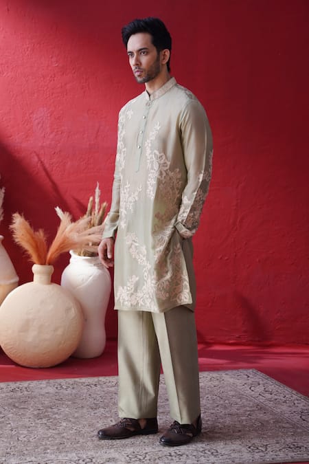 AUGUST by Swati Akash Jhunjhunwala Floral Embroidered Kurta Set 