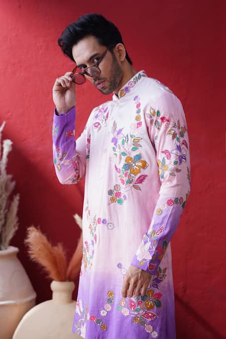 Shop_AUGUST by Swati Akash Jhunjhunwala_Peach Dupion Embroidery Ombre Floral Kurta Set _Online_at_Aza_Fashions