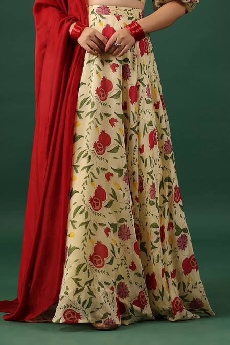 Baaro Masi_Yellow Bemberg, Silk Beads Sweetheart Neck Umbrella Style Printed Skirt Set _at_Aza_Fashions