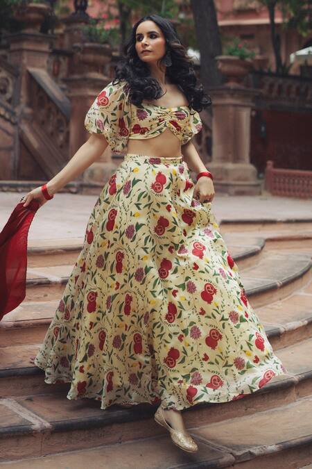 Shop_Baaro Masi_Yellow Bemberg, Silk Beads Sweetheart Neck Umbrella Style Printed Skirt Set 