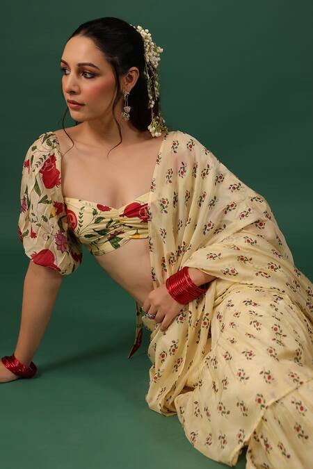 Buy_Baaro Masi_Yellow Bemberg, Silk Sweetheart Neck Ruffle Pre-draped Saree With Blouse _Online_at_Aza_Fashions