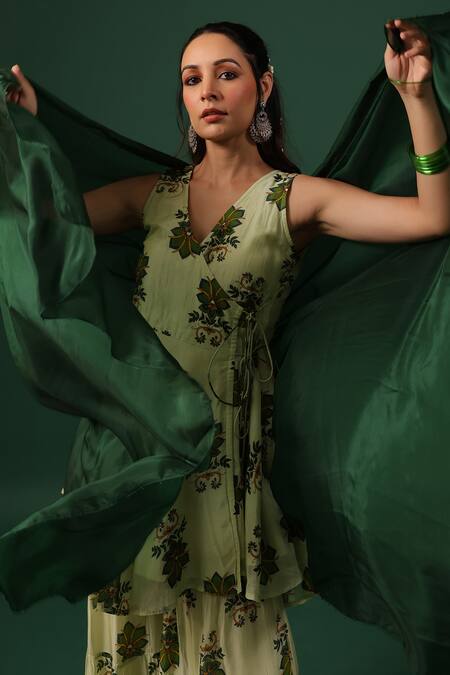 Buy_Baaro Masi_Green Bemberg Beads V-neck Printed Kurta Sharara Set _Online_at_Aza_Fashions