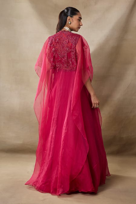 Awigna Artemis Embroidered Cape Skirt Set 