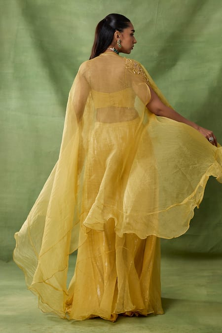 Awigna Themis Embroidered Cape Sharara Set 