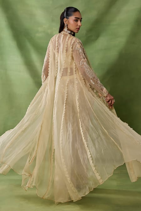 Awigna Beli Embroidered Cape Sharara Set 