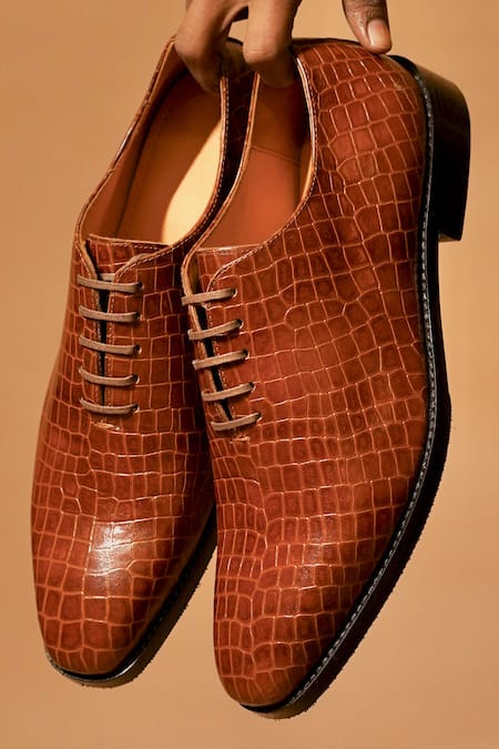 Dmodot_Brown Caro Croco Umber Oxford Shoes _Online_at_Aza_Fashions
