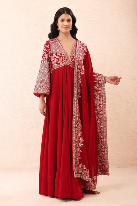 Priyanka Jain Aari Zari Embroidered Anarkali With Dupatta 