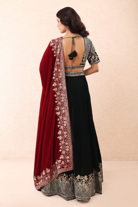 Priyanka Jain Aari Embroidered Velvet Lehenga Set 