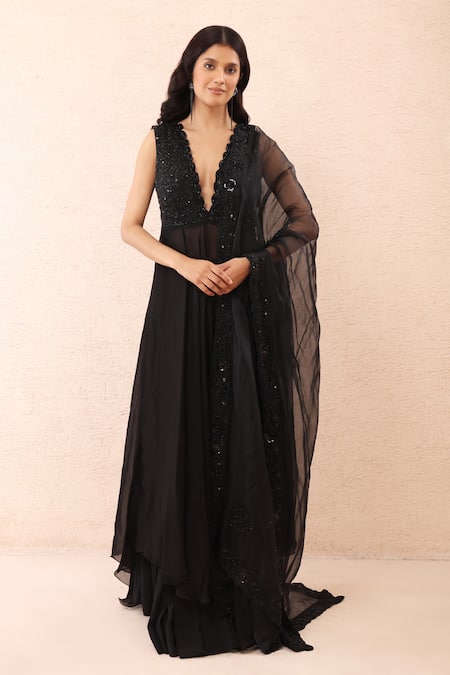 Priyanka Jain Embroidered Anarkali Skirt Set 