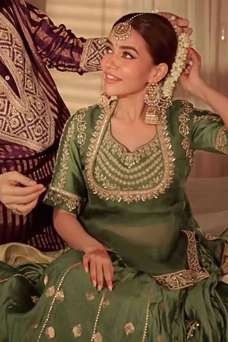 Vinita Bhansali_Green Silk Sequins, Zari Round Neck Bhavna Rajputi Lehenga Set _at_Aza_Fashions