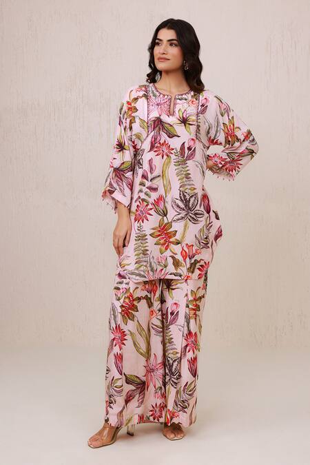 Aroop Shop India Pink Crepe Embroidery, Beads, Sequins Split Floral Pattern Kurta And Pant Set Online at Aza Fashions Aroop Shop India_Pink Crepe Embroidery, Beads, Sequins Split Floral Pattern Kurta And Pant Set _Online_at_Aza_Fashions