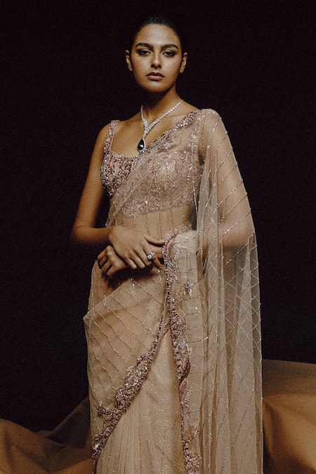 Dolly J_Gold Net, Tulle Embroidery, Sequins, Beads Round Seraphic Embellished Saree Set _Online_at_Aza_Fashions