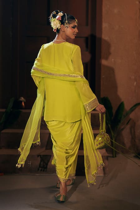 Prahnaaya Veere Embroidered Jacket Tunic Set 