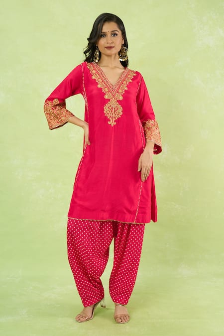 Sheetal Batra Embroidered Kurta With Salwar 