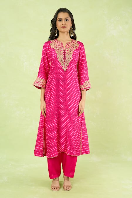 Sheetal Batra Pink Embroidery Split V-neck Gathered Kurta With Salwar Online at Aza Fashions Sheetal Batra_Pink Embroidery Split V-neck Gathered Kurta With Salwar _Online_at_Aza_Fashions