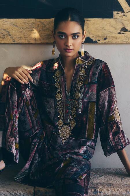 Bunka_Multi Color Velvet Embroidery, Metallic Thread Split Ananya Kurta And Pant Set _Online_at_Aza_Fashions