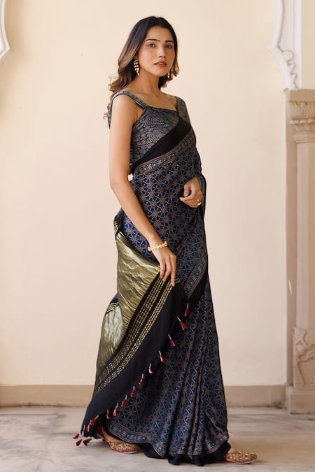 Geroo Jaipur_Blue Modal, Silk Zari, Hand Block Print Saree With Unstitched Blouse Piece _Online_at_Aza_Fashions