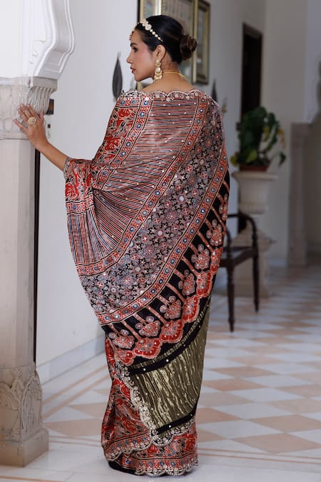 Geroo Jaipur Printed Saree With Unstitched Blouse Piece 