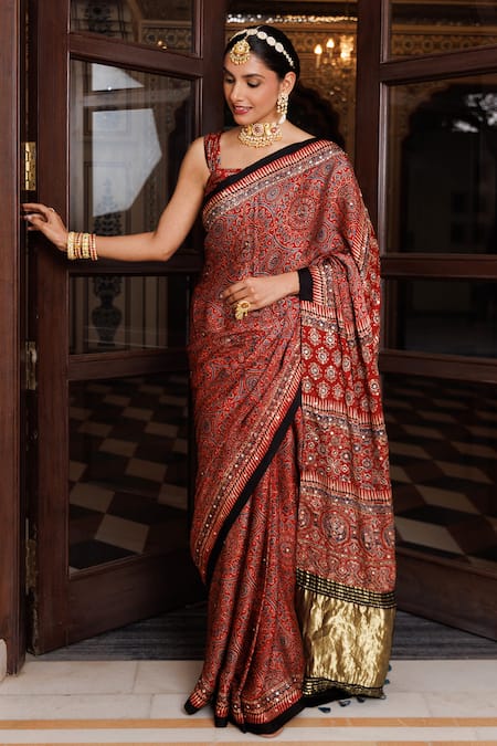 Geroo Jaipur_Maroon Modal, Silk Sequins, Tassels Ajrakh Saree With Unstitched Blouse Piece _Online_at_Aza_Fashions