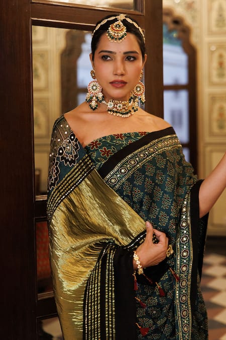 Geroo Jaipur_Green Modal Sequins, Embroidery Ajrakh Print Saree With Unstitched Blouse Piece _at_Aza_Fashions