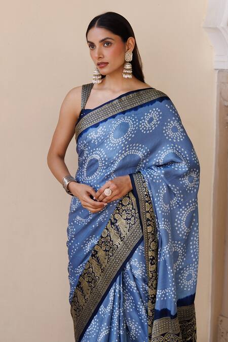 Geroo Jaipur_Blue Silk Zari Bandhani Pattern Saree With Unstitched Blouse Piece _at_Aza_Fashions