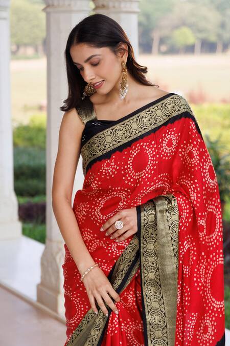 Geroo Jaipur Red Silk Zari Bandhani Pattern Saree With Unstitched Blouse Piece at Aza Fashions Geroo Jaipur_Red Silk Zari Bandhani Pattern Saree With Unstitched Blouse Piece _at_Aza_Fashions