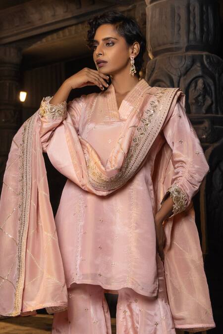 Monk & Mei By Sonia Anand_Blush Silk, Tissue Embroidery, Zari Split V-neck Kashi Kurta Sharara Set _Online_at_Aza_Fashions