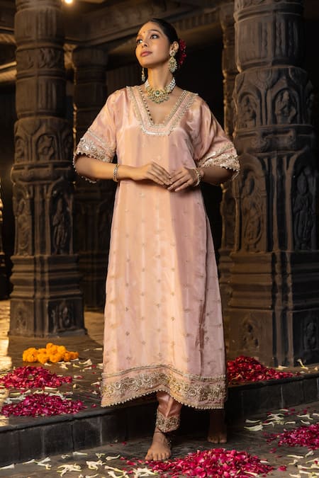 Monk & Mei By Sonia Anand Manya Embellished Kurta Set 