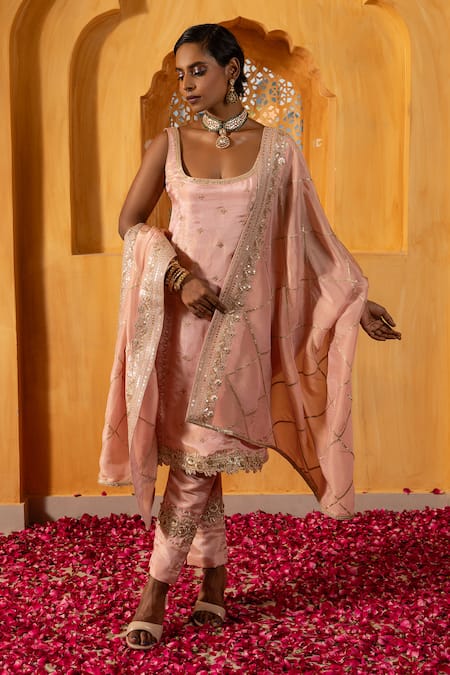 Monk & Mei By Sonia Anand Kaaya Embellished Straight Kurta Set 