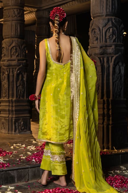 Monk & Mei By Sonia Anand Manika Embellished Kurta Set 