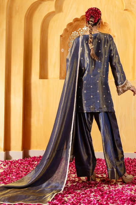 Monk & Mei By Sonia Anand Naveli Embellished Kurta Set 