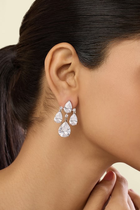 Isharya Linae Nova Danglers 