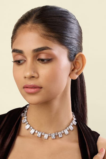 Isharya Colette Collar Choker 