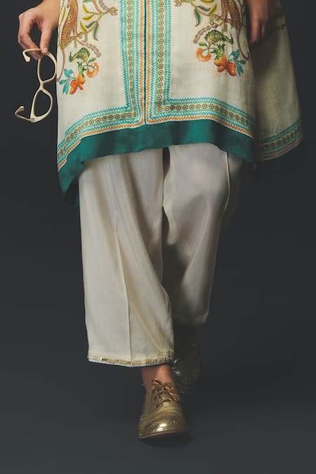 Buy_Basil Leaf_Beige Chiffon, Shantoon, Linen, Silk Round Neck Floral Print Kurta Set _Online_at_Aza_Fashions