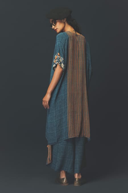 Basil Leaf Stripe Pattern Kurta Set 