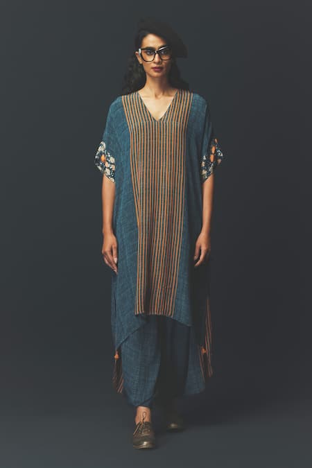 Basil Leaf Stripe Pattern Kurta Set 