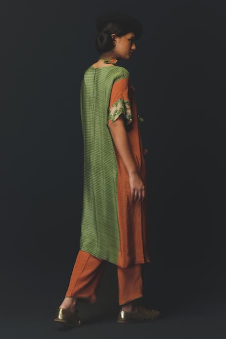 Basil Leaf Color Block Kurta Set 
