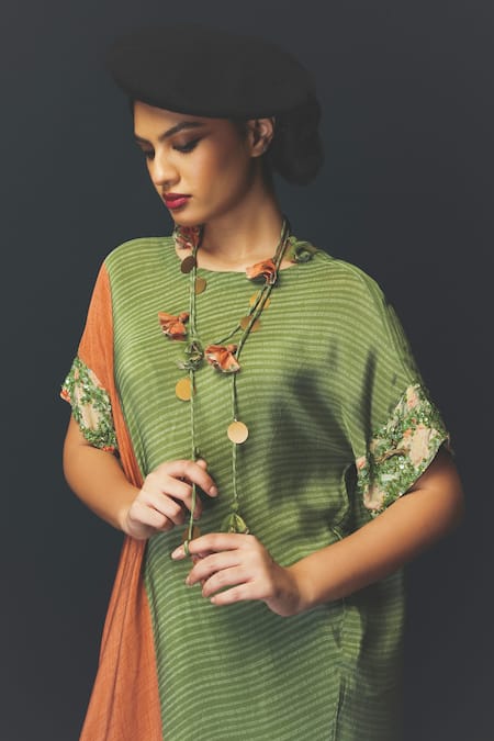 Buy_Basil Leaf_Orange Crepe Round Neck Color Block Kurta Set _Online_at_Aza_Fashions
